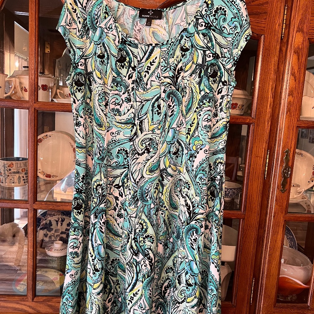 Ronni Nicole Print Dress with Slight Cap Sleeves